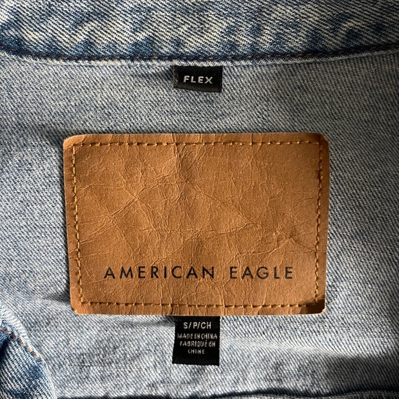 Men's/Unisex Size S Light Wash Denim Jacket - Picture 3 of 8